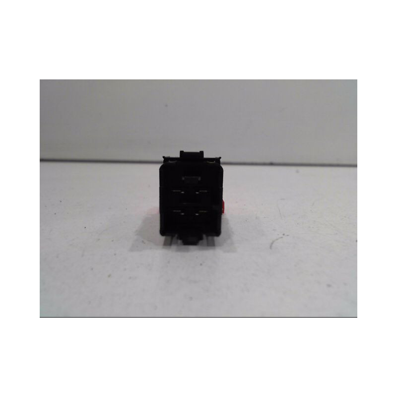 BOUTON DE WARNING VOLKSWAGEN TOURAN