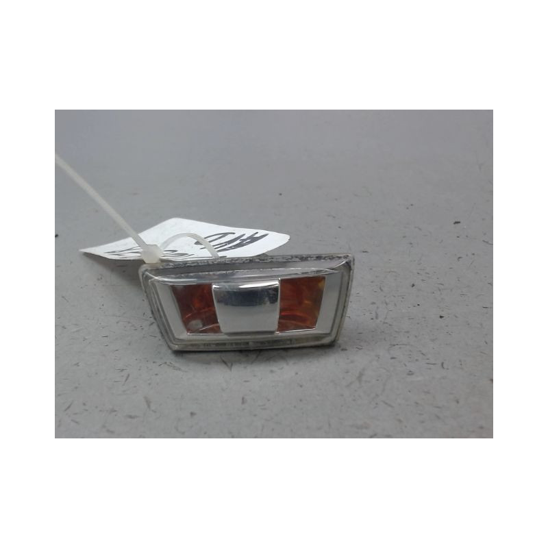 REPETITEUR AILE DROIT OPEL CORSA IV Phase 1 (D) 2006-2010