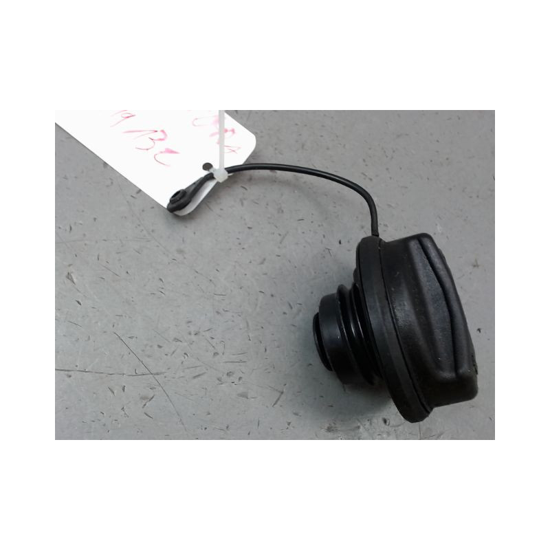 BOUCHON RESERVOIR A CARBURANT OPEL TIGRA TWINTOP 2P II 2004-...