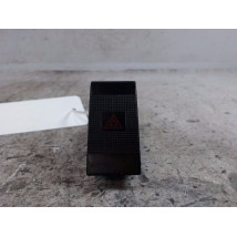 BOUTON DE WARNING KIA CARNIVAL