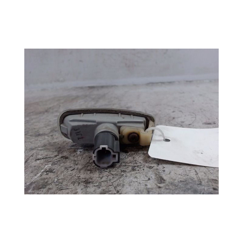 REPETITEUR AILE GAUCHE HYUNDAI I30