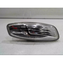 REPETITEUR AILE DROIT PEUGEOT 207