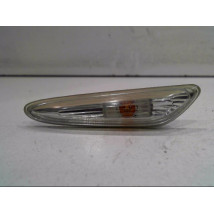 REPETITEUR AILE GAUCHE B.M.W. X3