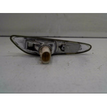 REPETITEUR AILE GAUCHE B.M.W. X3