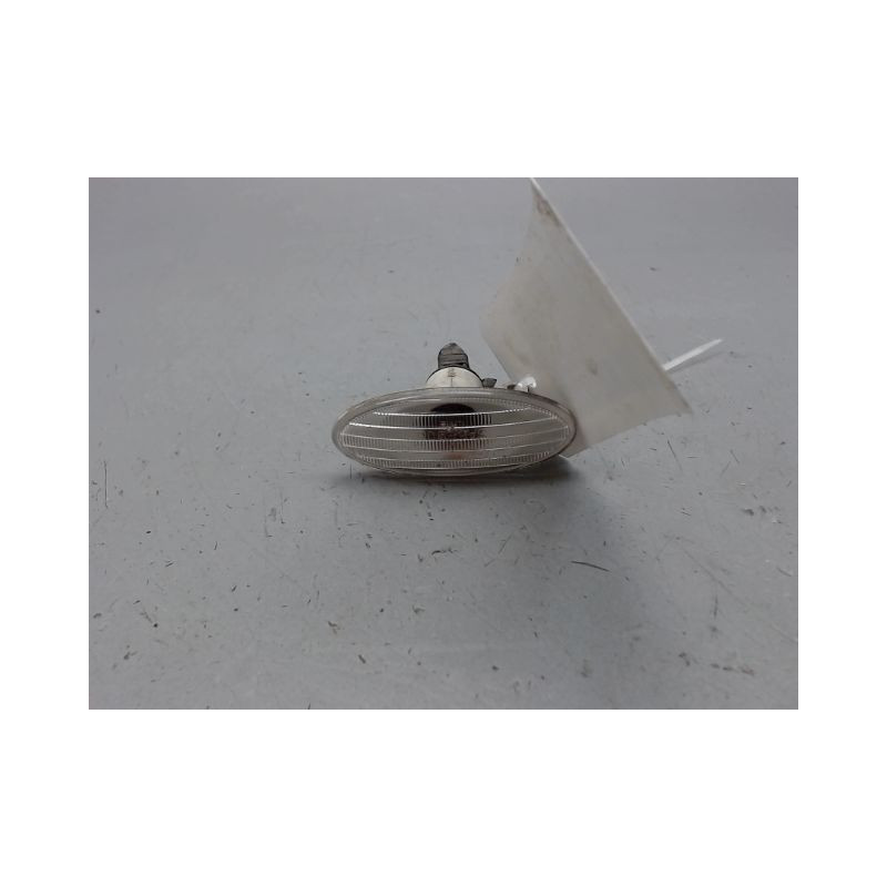 REPETITEUR AILE GAUCHE NISSAN NOTE I Phase 1 2006-2009