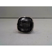 REPETITEUR AILE DROIT SKODA FABIA