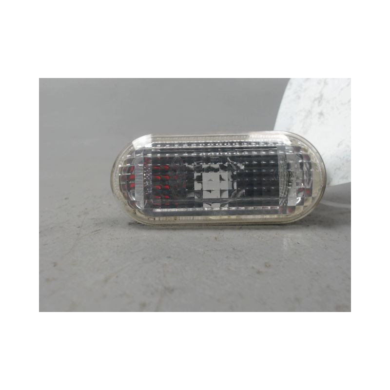 REPETITEUR AILE DROIT FORD FIESTA 2005-