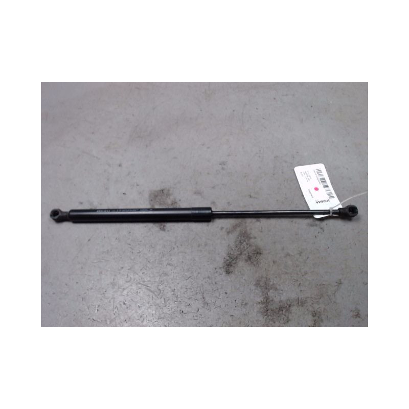 VERIN DROIT HAYON DACIA SANDERO