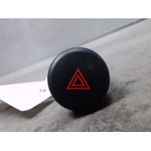 BOUTON DE WARNING NISSAN JUKE