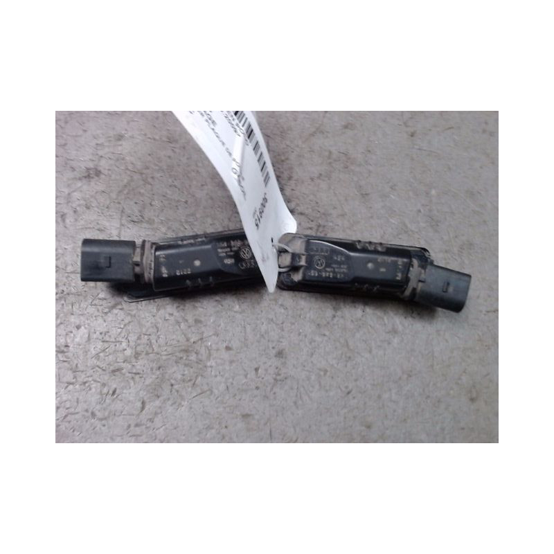 ECLAIREUR PLAQUE DE POLICE VOLKSWAGEN POLO 2009-