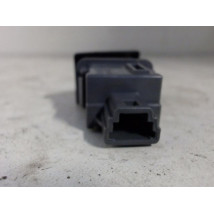 BOUTON DE WARNING TOYOTA VERSO