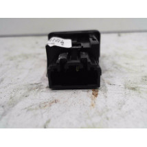 BOUTON DE WARNING MAZDA 3