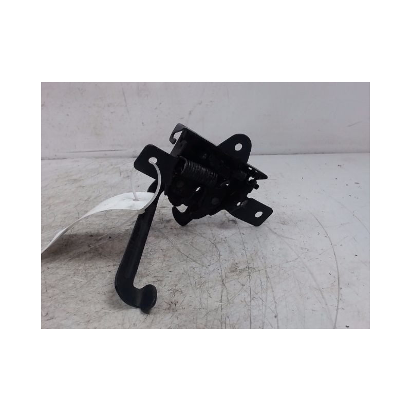 SERRURE CAPOT HYUNDAI I20
