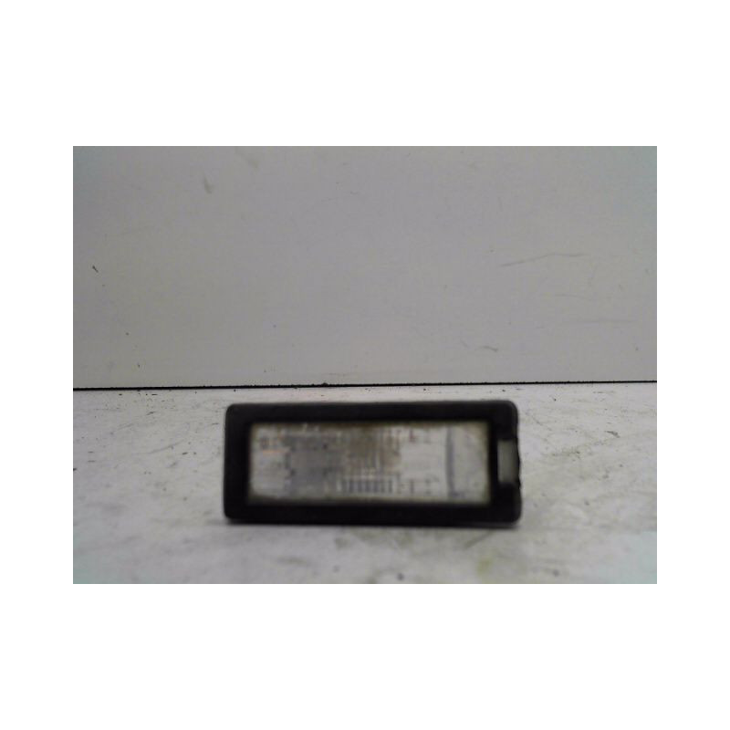ECLAIREUR PLAQUE DE POLICE DROIT RENAULT LATITUDE