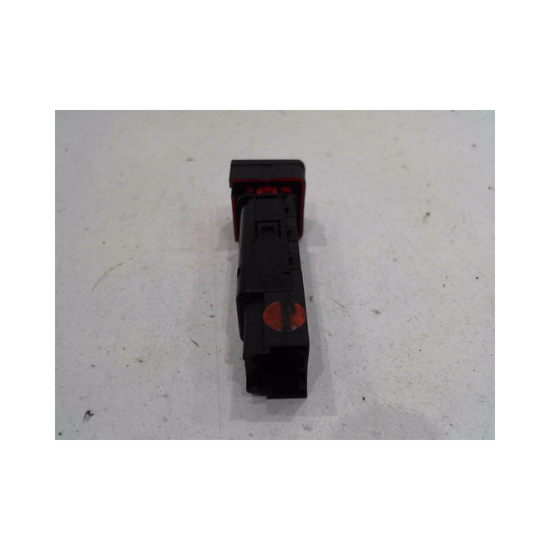 BOUTON DE WARNING CHEVROLET CAPTIVA