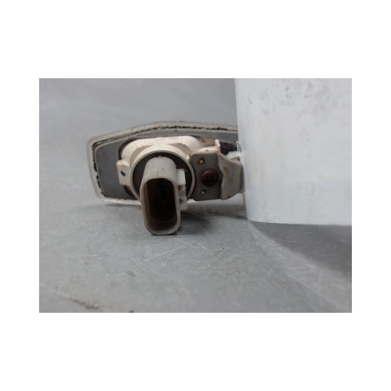 REPETITEUR AILE DROIT HYUNDAI I10