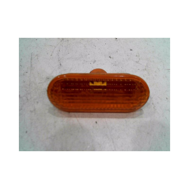 REPETITEUR AILE DROIT FORD FUSION