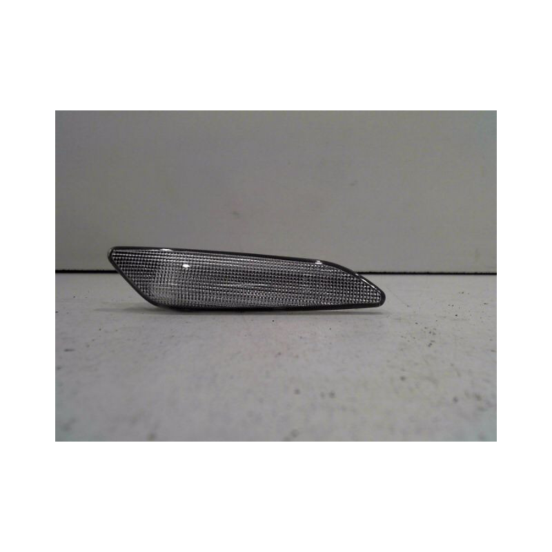 REPETITEUR AILE GAUCHE FIAT TIPO