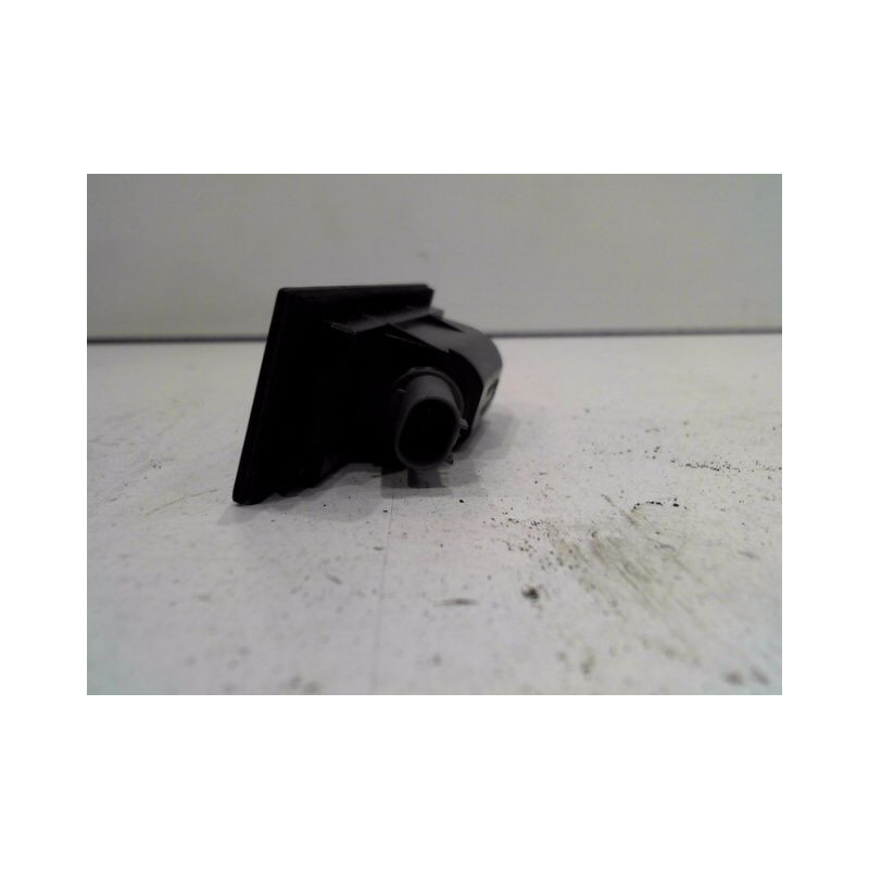 ECLAIREUR PLAQUE DE POLICE GAUCHE FIAT TIPO