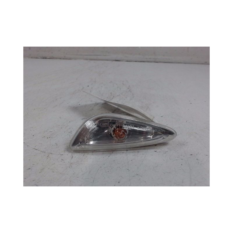 REPETITEUR AILE GAUCHE HYUNDAI I10