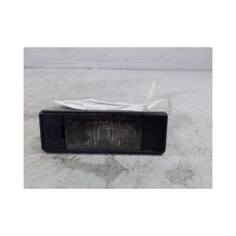 ECLAIREUR PLAQUE DE POLICE DROIT PEUGEOT 308 2007-
