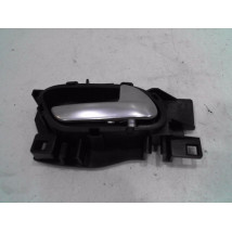 POIGNEE INTERIEURE PORTE AVANT DROIT PEUGEOT 208