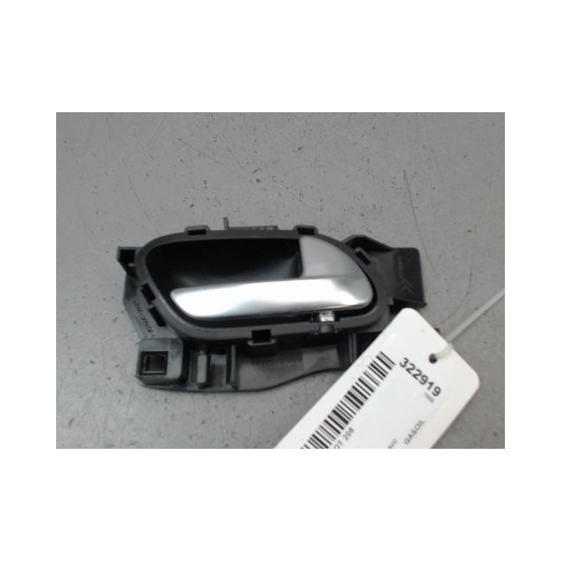 POIGNEE INTERIEURE PORTE AVANT DROIT PEUGEOT 208
