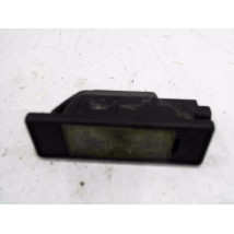 ECLAIREUR PLAQUE DE POLICE DROIT PEUGEOT 1007