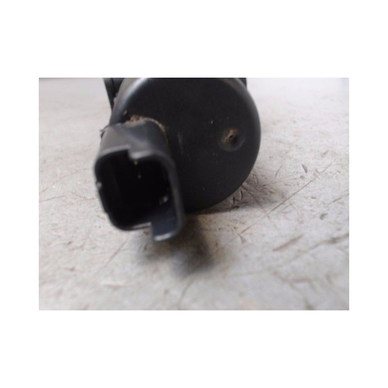POMPE LAVE-GLACE AVANT PEUGEOT 107 3P