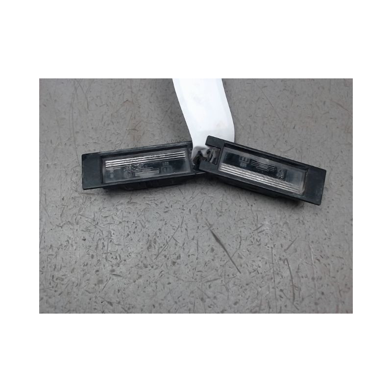 ECLAIREUR PLAQUE DE POLICE OPEL ZAFIRA 2005-