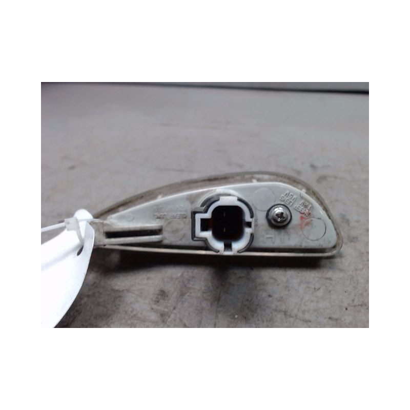 REPETITEUR AILE GAUCHE HYUNDAI I20