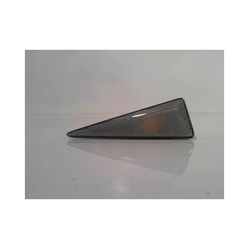 REPETITEUR AILE GAUCHE RENAULT SCENIC II PH.2 06-09