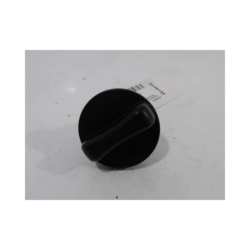BOUCHON RESERVOIR A CARBURANT NISSAN MICRA 2009-