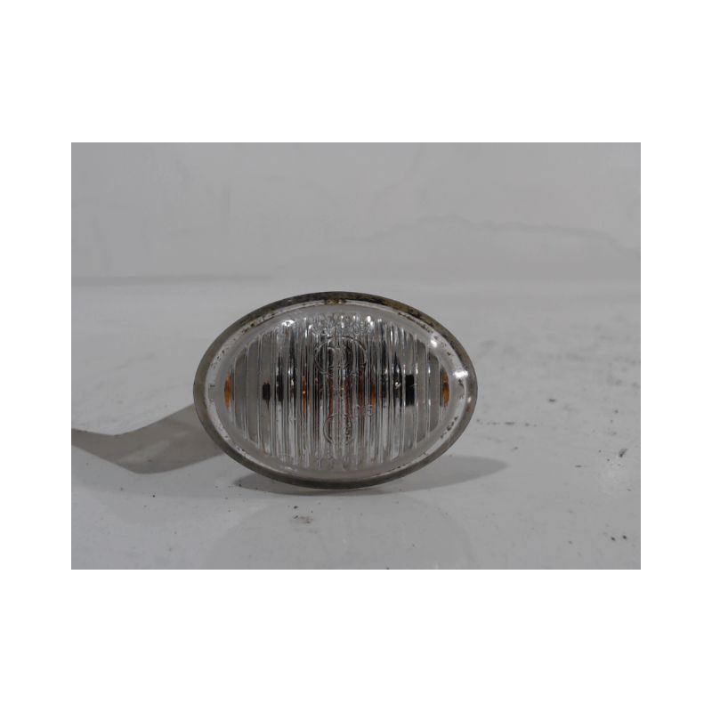 REPETITEUR AILE GAUCHE FIAT 500 2007-