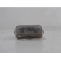 ECLAIREUR PLAQUE DE POLICE DROIT PEUGEOT 206 5P