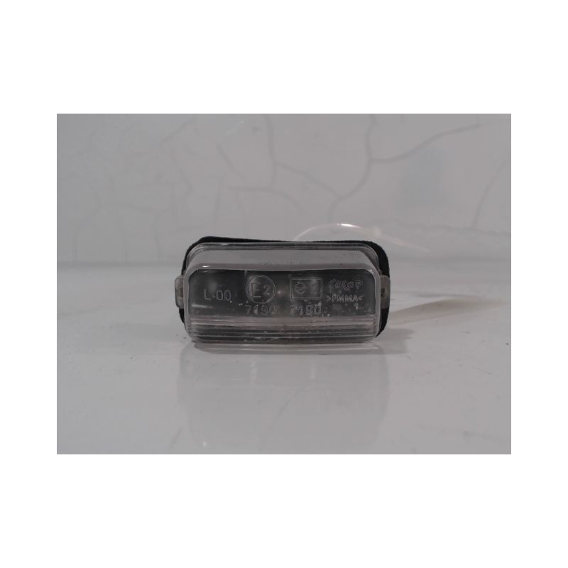 ECLAIREUR PLAQUE DE POLICE DROIT PEUGEOT 308 SW 2008-