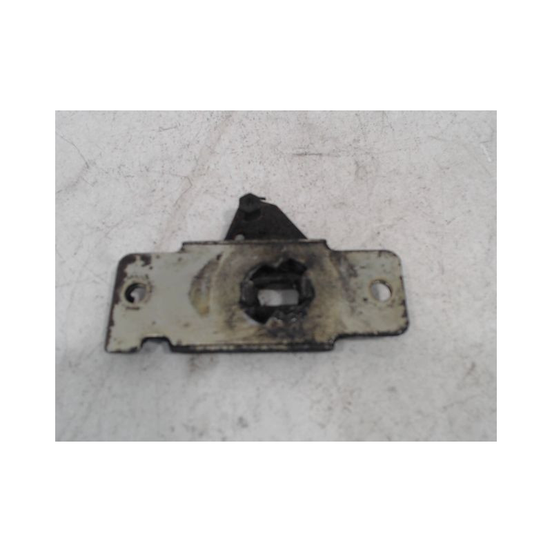 SERRURE CAPOT PEUGEOT 104
