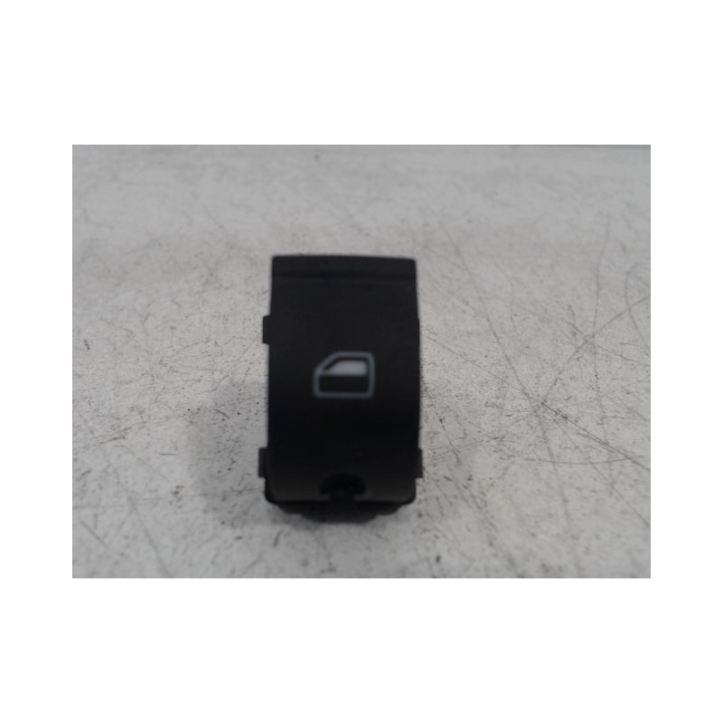 COMMANDE LEVE-GLACE PORTE ARG AUDI A4 AVANT 04-08