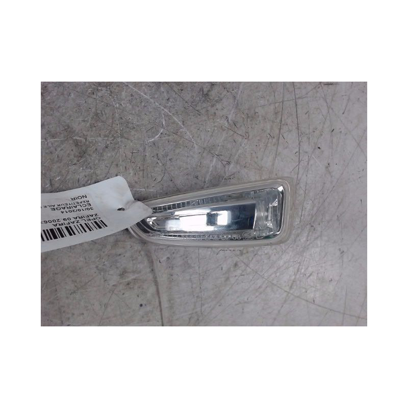 REPETITEUR AILE DROIT OPEL ZAFIRA 2006-