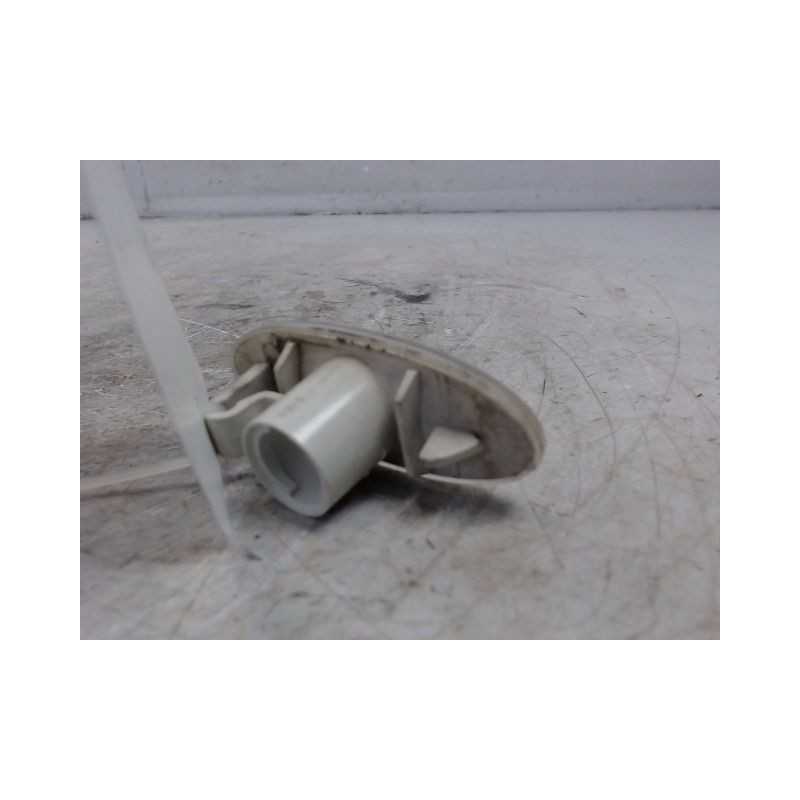 REPETITEUR AILE GAUCHE NISSAN JUKE