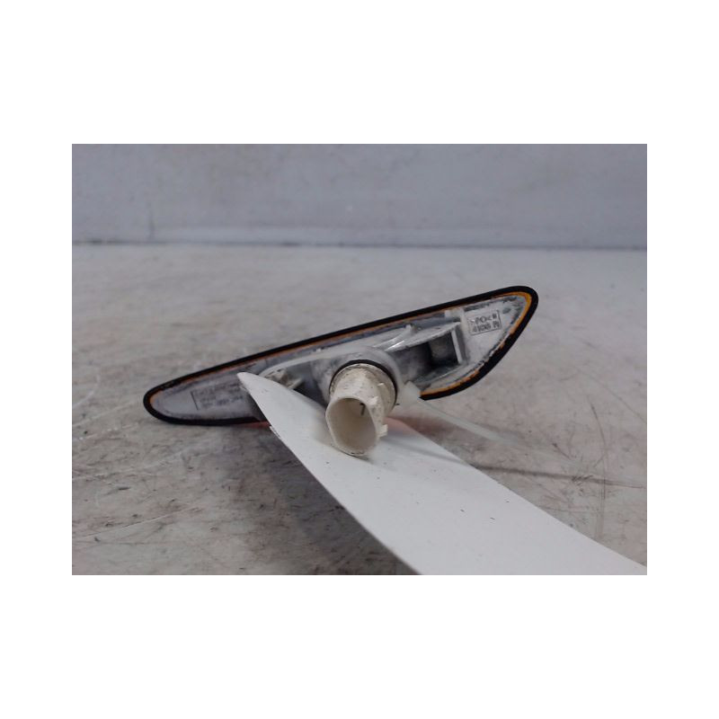 REPETITEUR AILE DROIT BMW X3