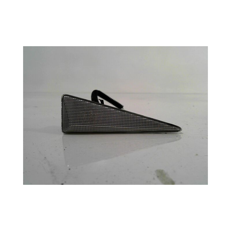 REPETITEUR AILE GAUCHE RENAULT ESPACE 2002-