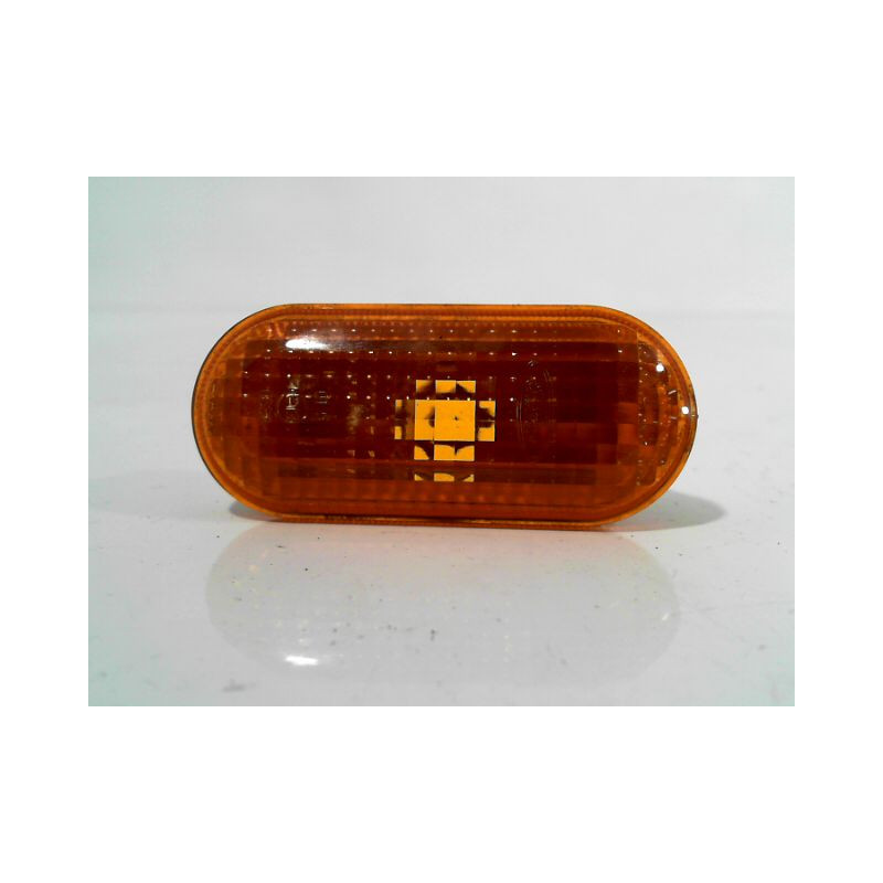 REPETITEUR AILE GAUCHE FORD FIESTA 02 -05