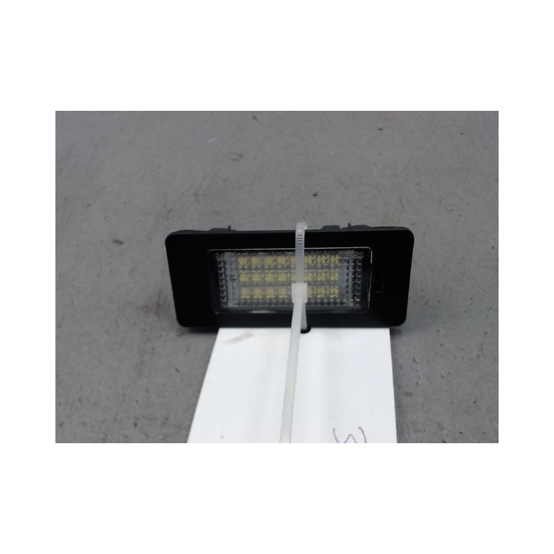ECLAIREUR PLAQUE DE POLICE BMW SERIE 5 BERL. IV Phase 2 (E39) 2000-2003