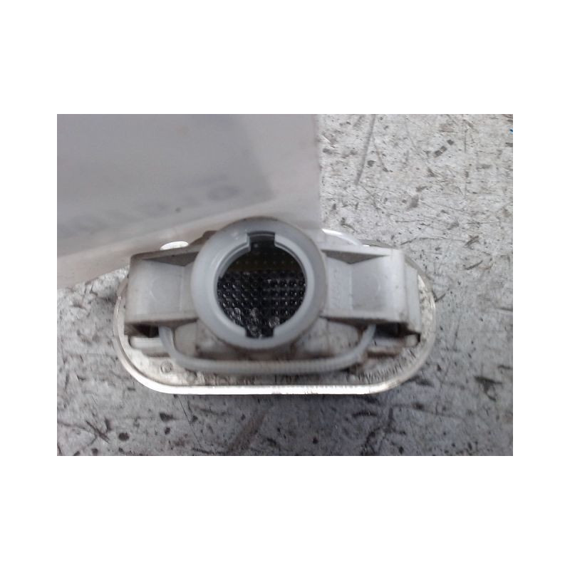 REPETITEUR AILE GAUCHE NISSAN NOTE