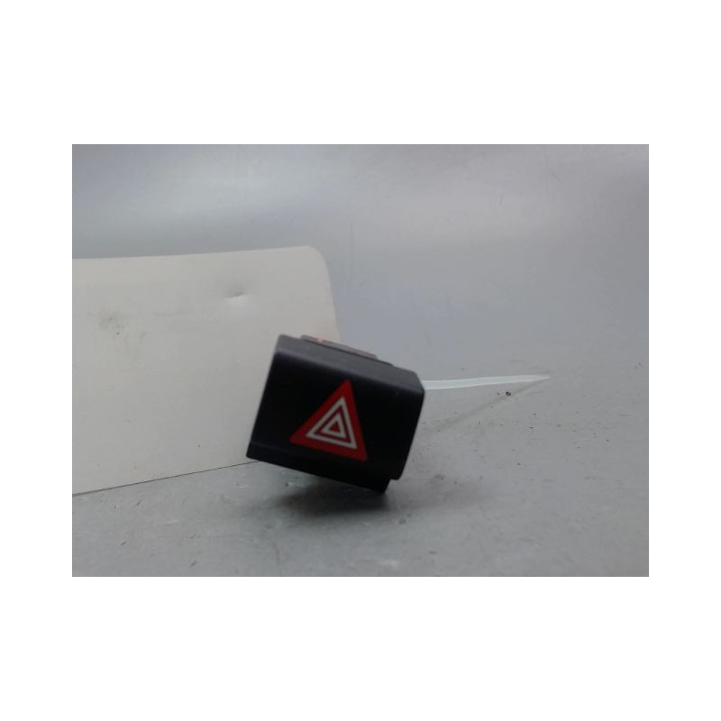 BOUTON DE WARNING CITROEN C4 PICASSO