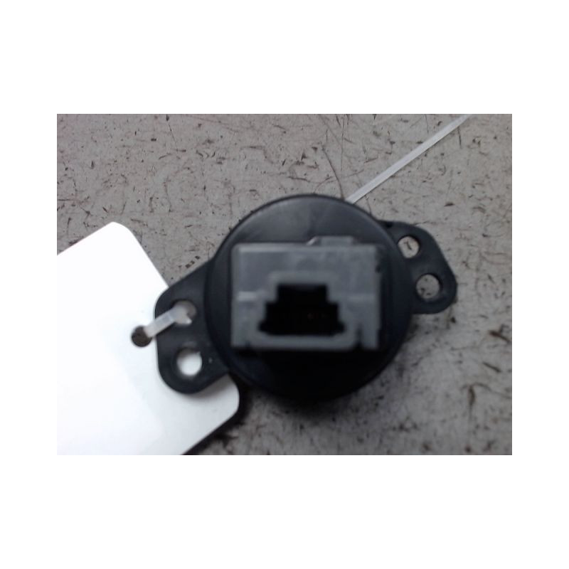 BOUTON DE WARNING PEUGEOT 108