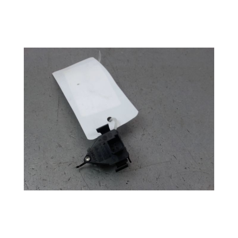 BOUTON DE WARNING MERCEDES CLASSE A 2001 -