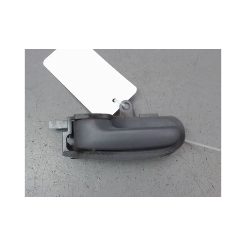 POIGNEE INTERIEURE PORTE ARRIERE GAUCHE TOYOTA AYGO I Phase 1 2005-2009