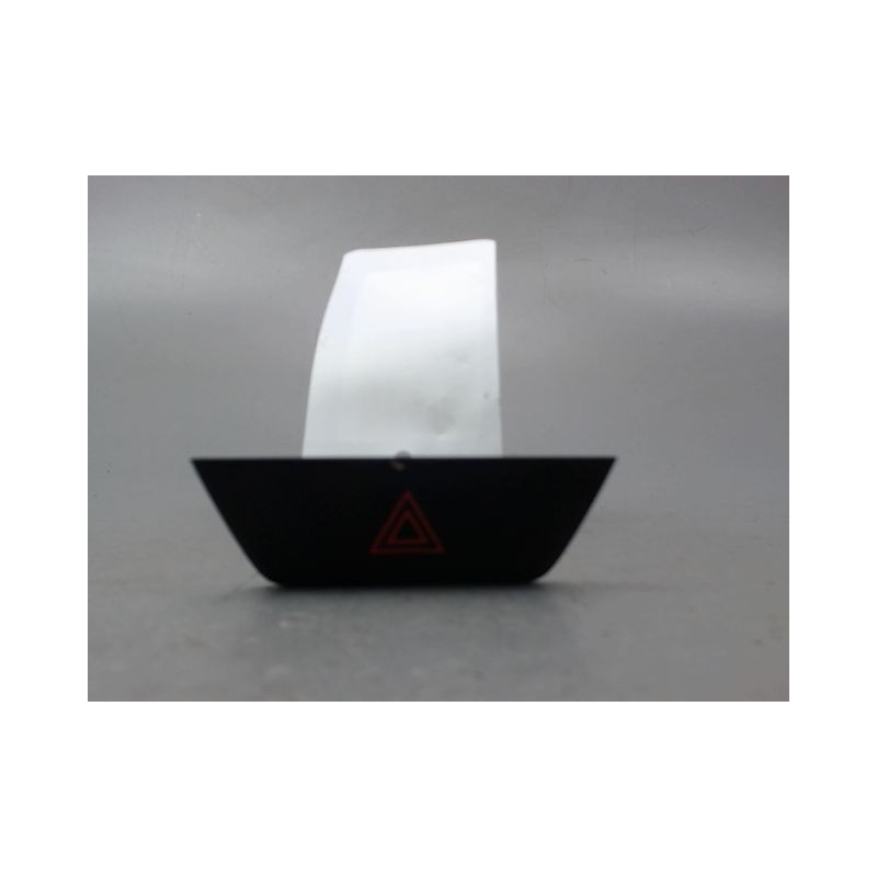 BOUTON DE WARNING TOYOTA IQ 2008-